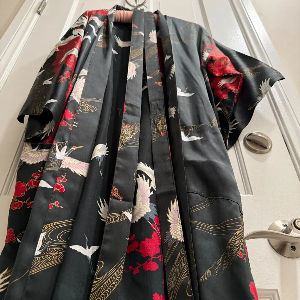 Exclusive Satin Japanese Robe - Picture 3 of 4